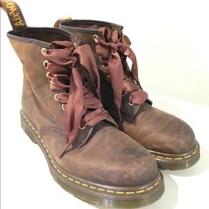 Doc Martens 1460 Aztec Crazy Horse Women’s Size 9